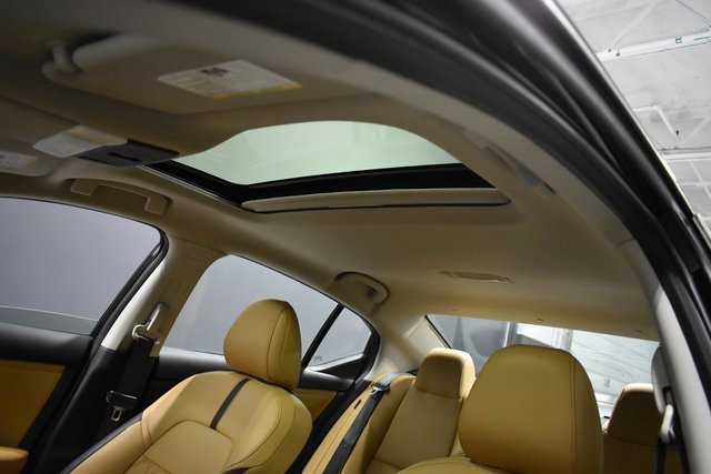 Certified 2025 Nissan Sentra SV w/ SV Premium Package image 16