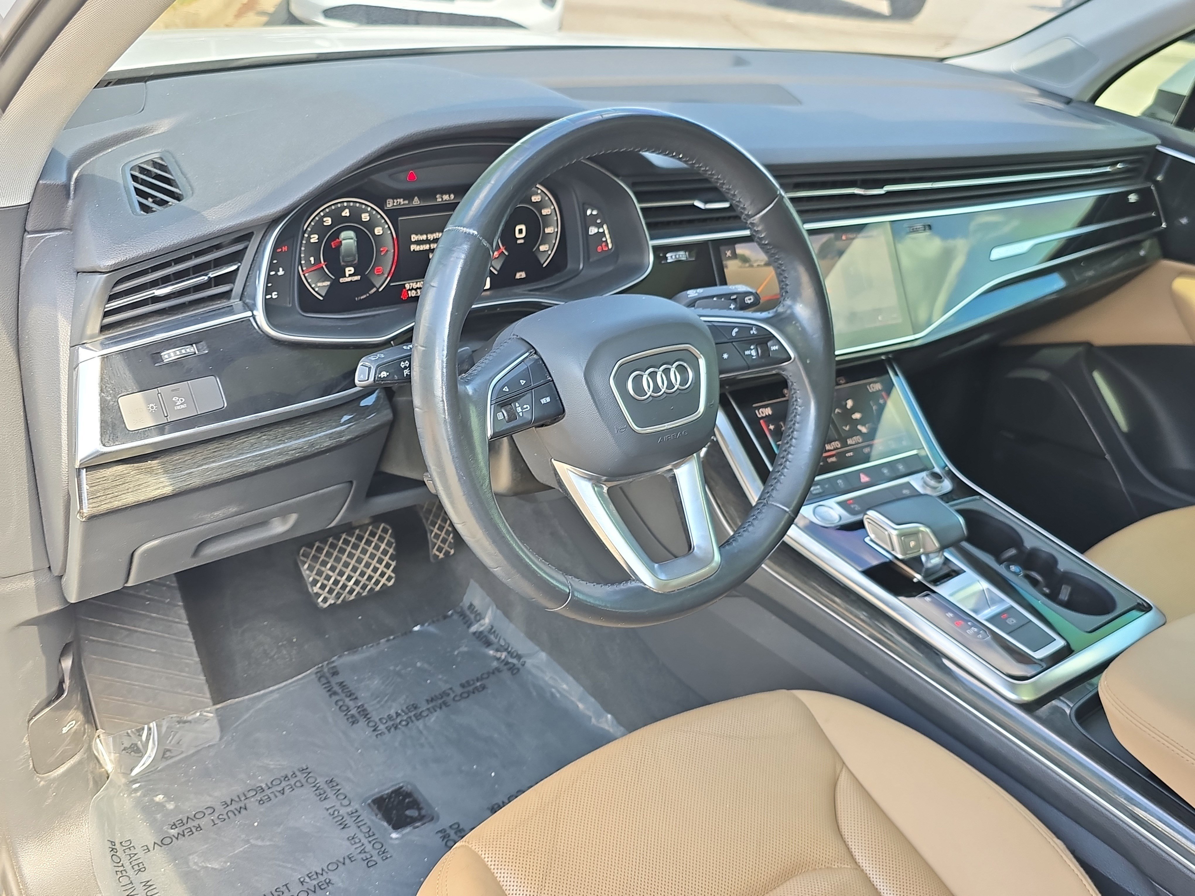 Used 2020 Audi Q7 3.0T Premium Plus w/ Premium Plus Package AWD/4WD image 17
