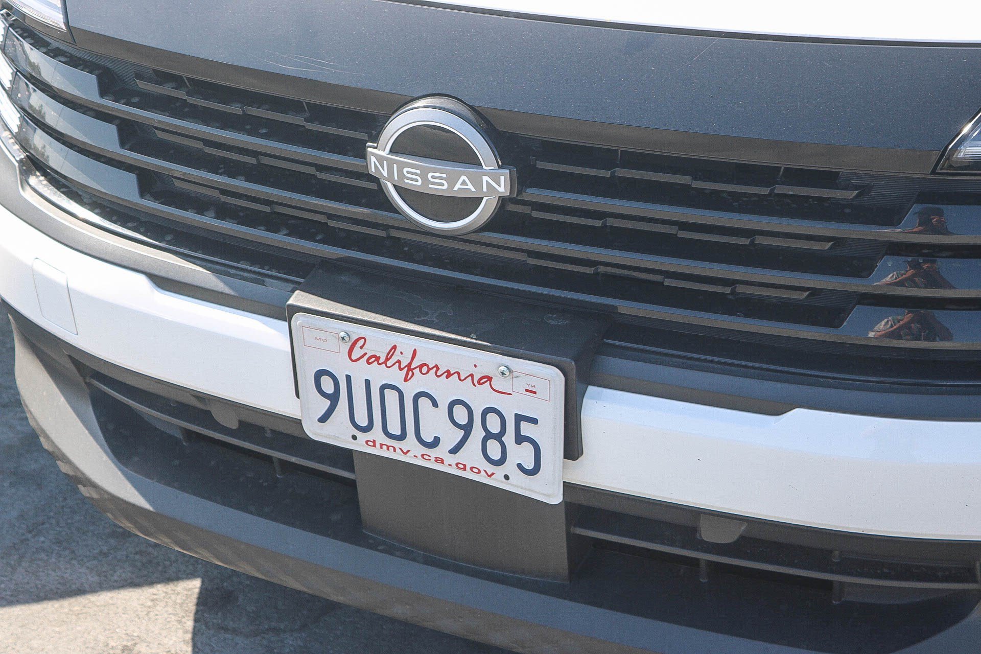 Used 2025 Nissan Kicks SV w/ Charging Package FWD image 7