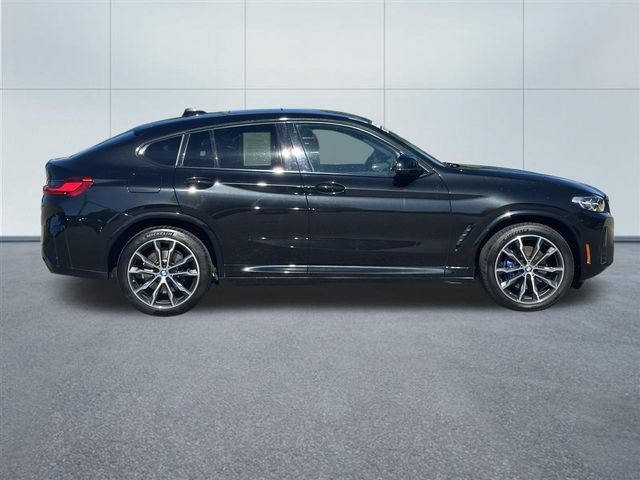 Certified 2023 BMW X4 M40i AWD/4WD image 5