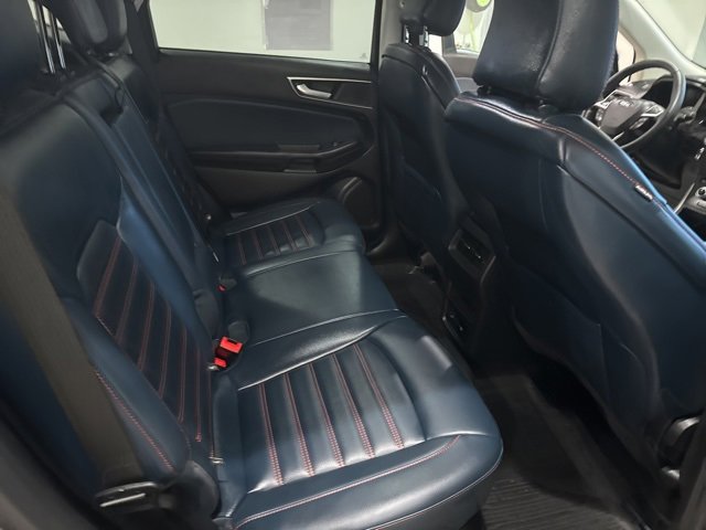 Used 2022 Ford Edge SEL w/ Sport Appearance Package image 12