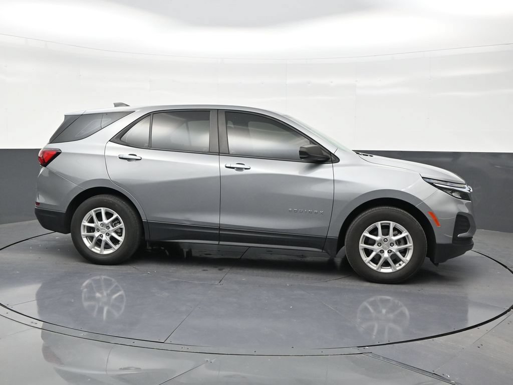 Used 2024 Chevrolet Equinox LS FWD image 6