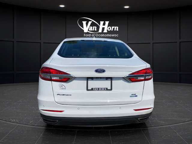 Used 2020 Ford Fusion SE AWD/4WD image 6