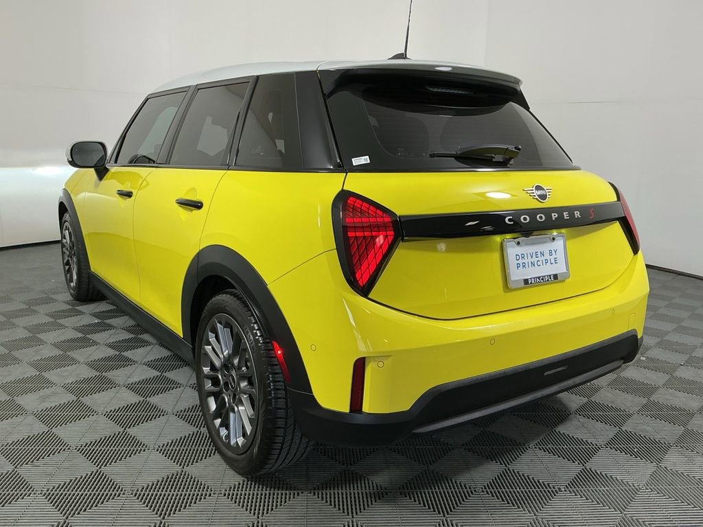 Certified 2025 MINI Cooper S FWD image 7