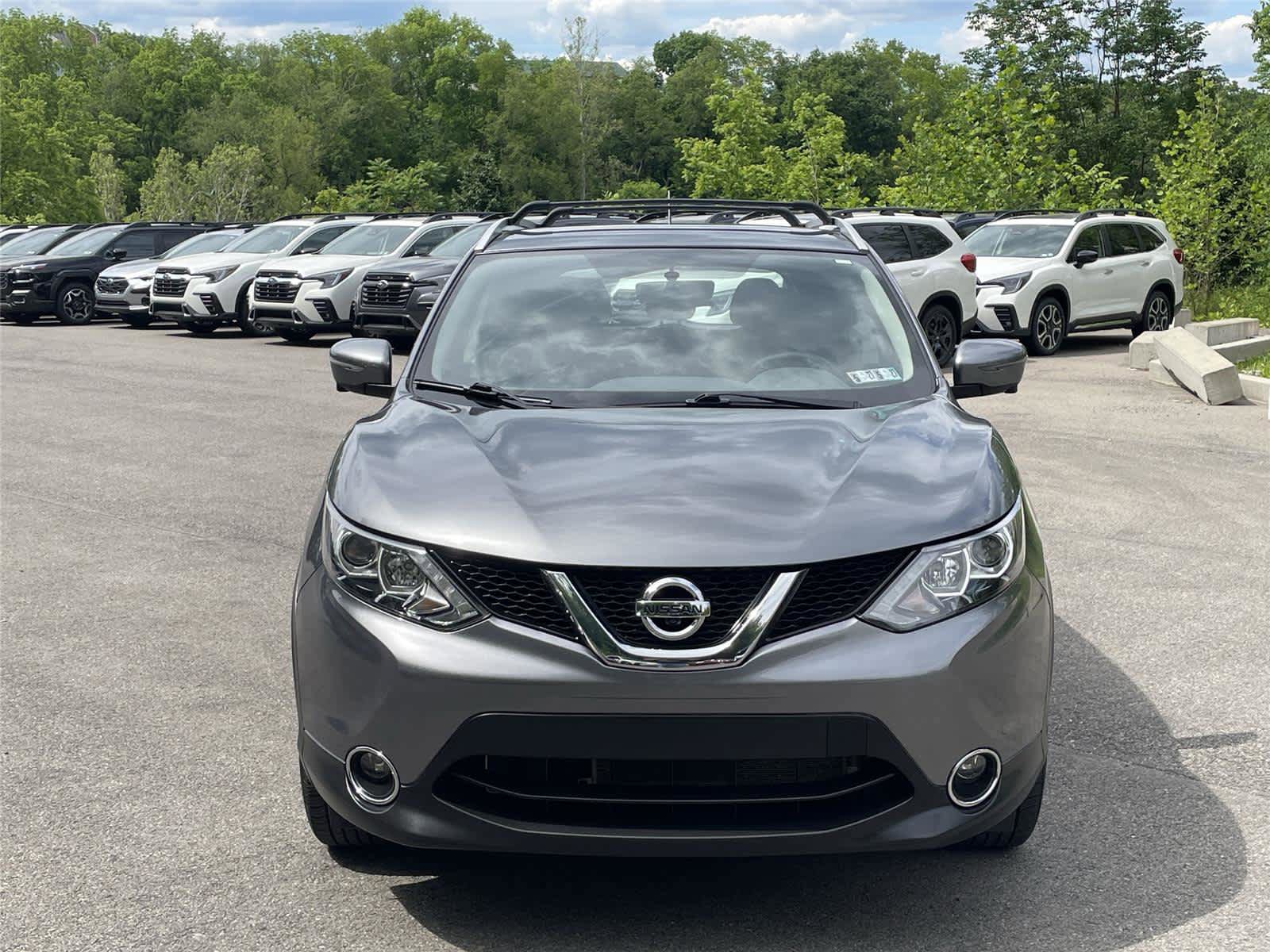 Used 2018 Nissan Rogue Sport SV w/ SV Technology Package AWD/4WD image 8