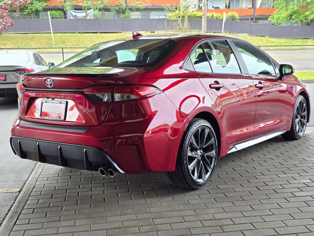 Used 2024 Toyota Corolla XSE FWD image 5