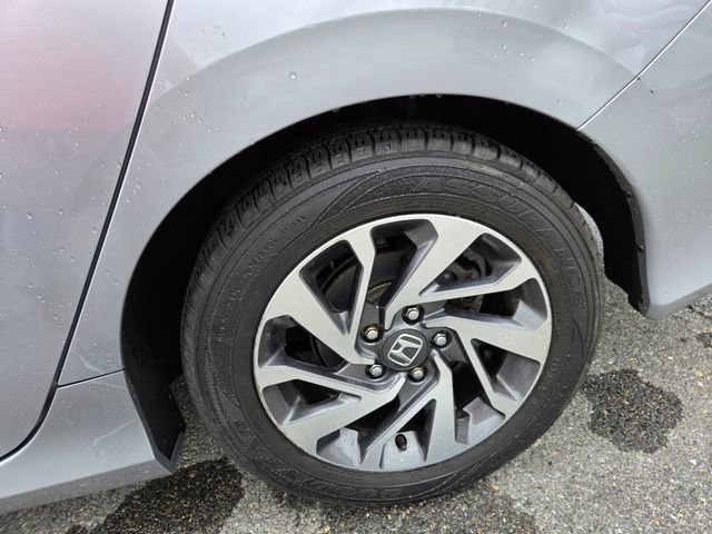 Used 2018 Honda Civic EX image 29