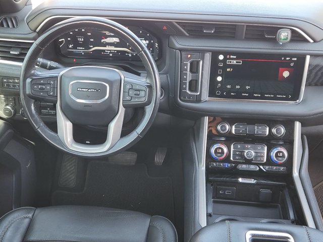 Used 2022 GMC Yukon Denali w/ Denali Premium Package AWD/4WD image 28