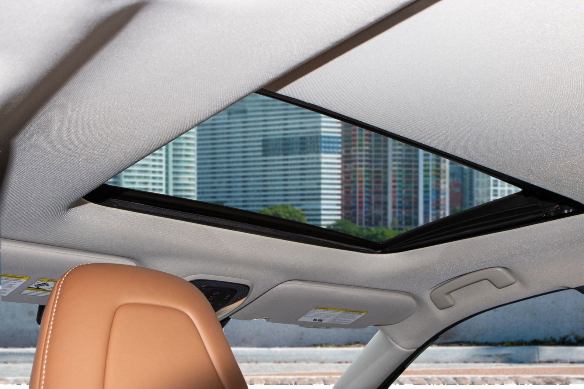 Used 2023 INFINITI QX60 Sensory w/ Cargo Package image 15