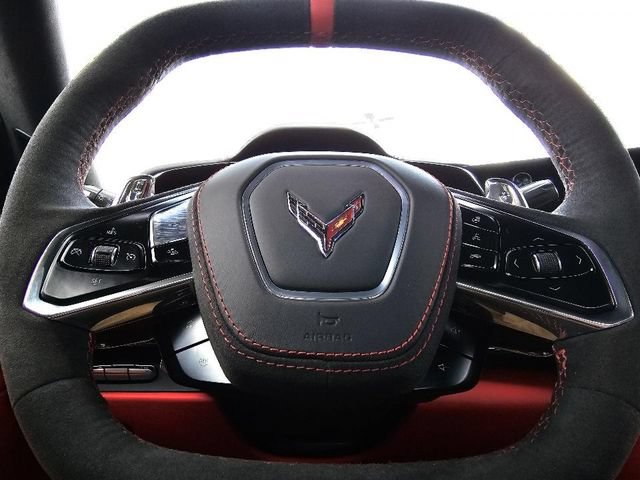 Used 2024 Chevrolet Corvette Stingray Premium Conv w/ Z51 Performance Package RWD image 27