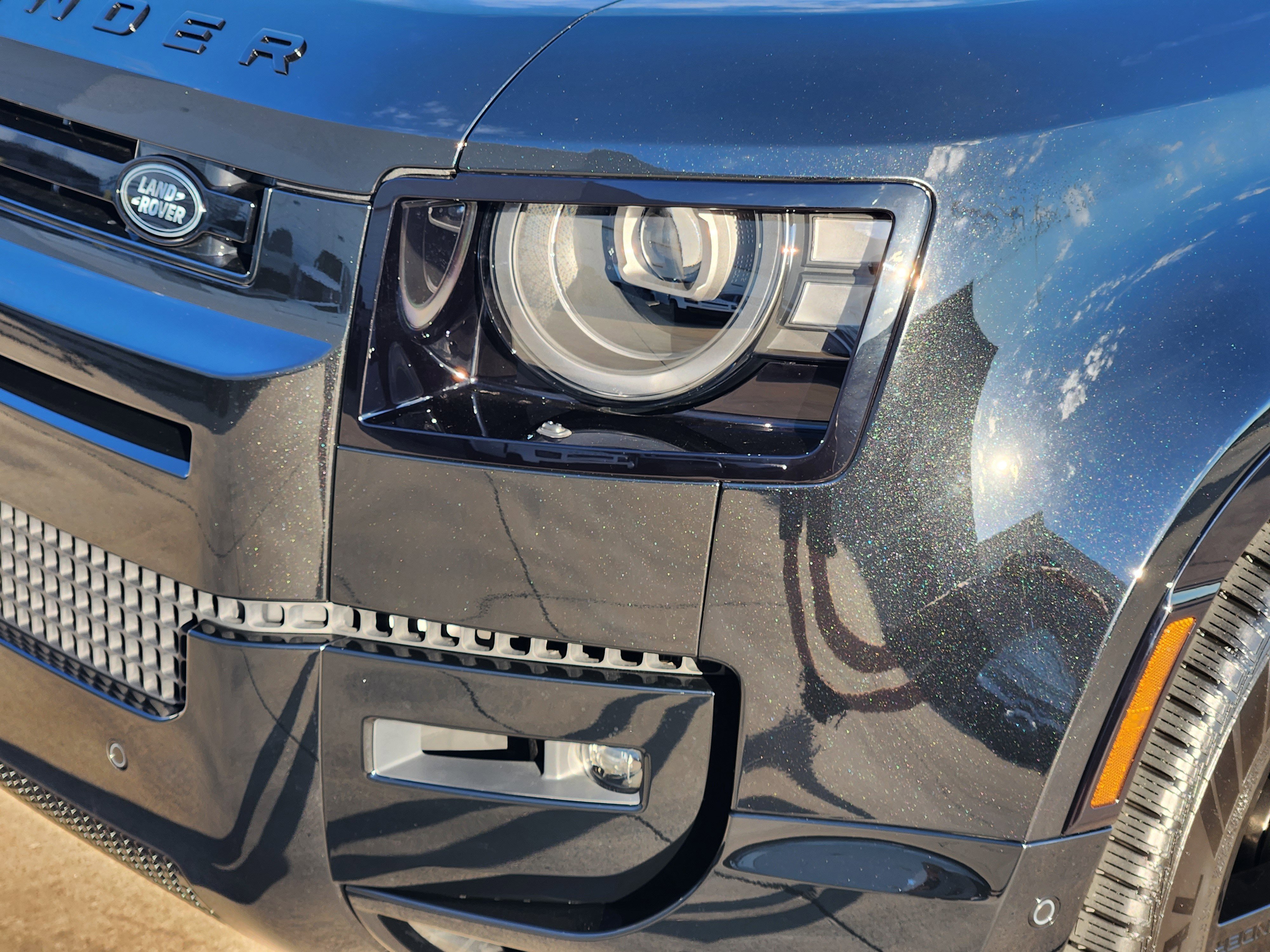 New 2026 Land Rover Defender 130 V8 image 9
