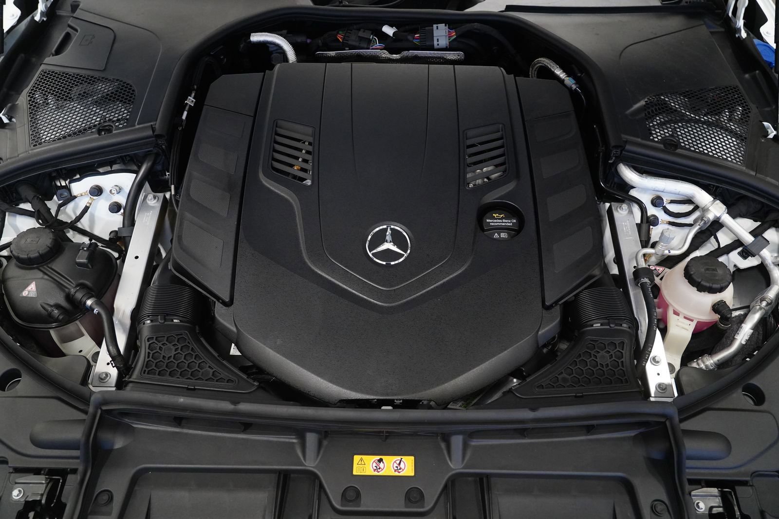 New 2026 Mercedes-Benz Maybach S 580 4MATIC image 30