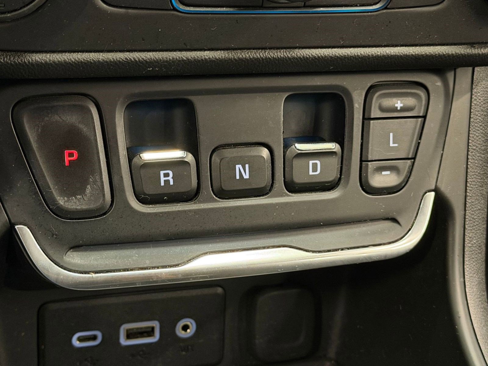 Used 2018 GMC Terrain SLE w/ Driver Convenience Package image 26