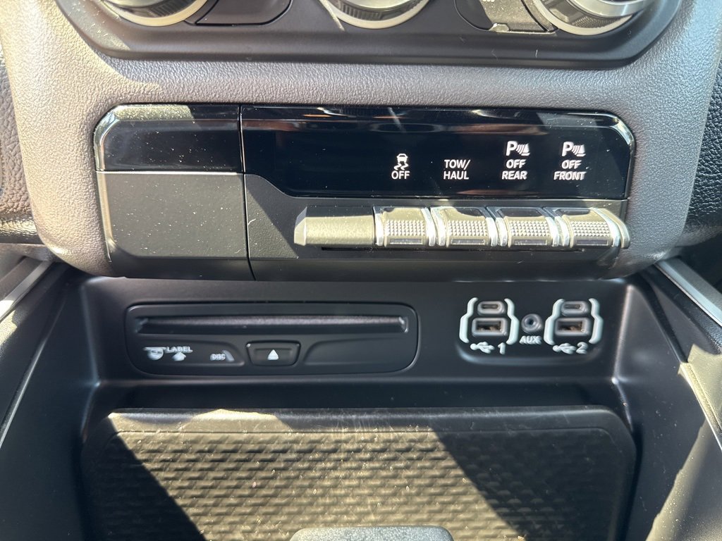 Used 2019 RAM 1500 Big Horn image 40