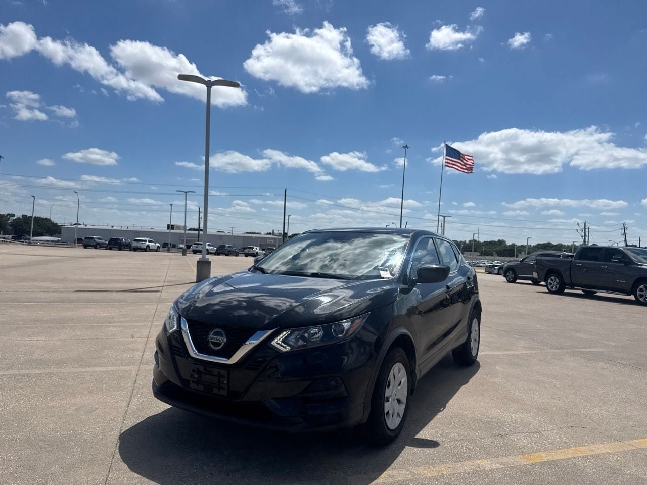 Used 2020 Nissan Rogue Sport S AWD/4WD image 7