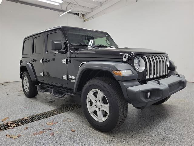 Used 2019 Jeep Wrangler Unlimited Sport S image 2