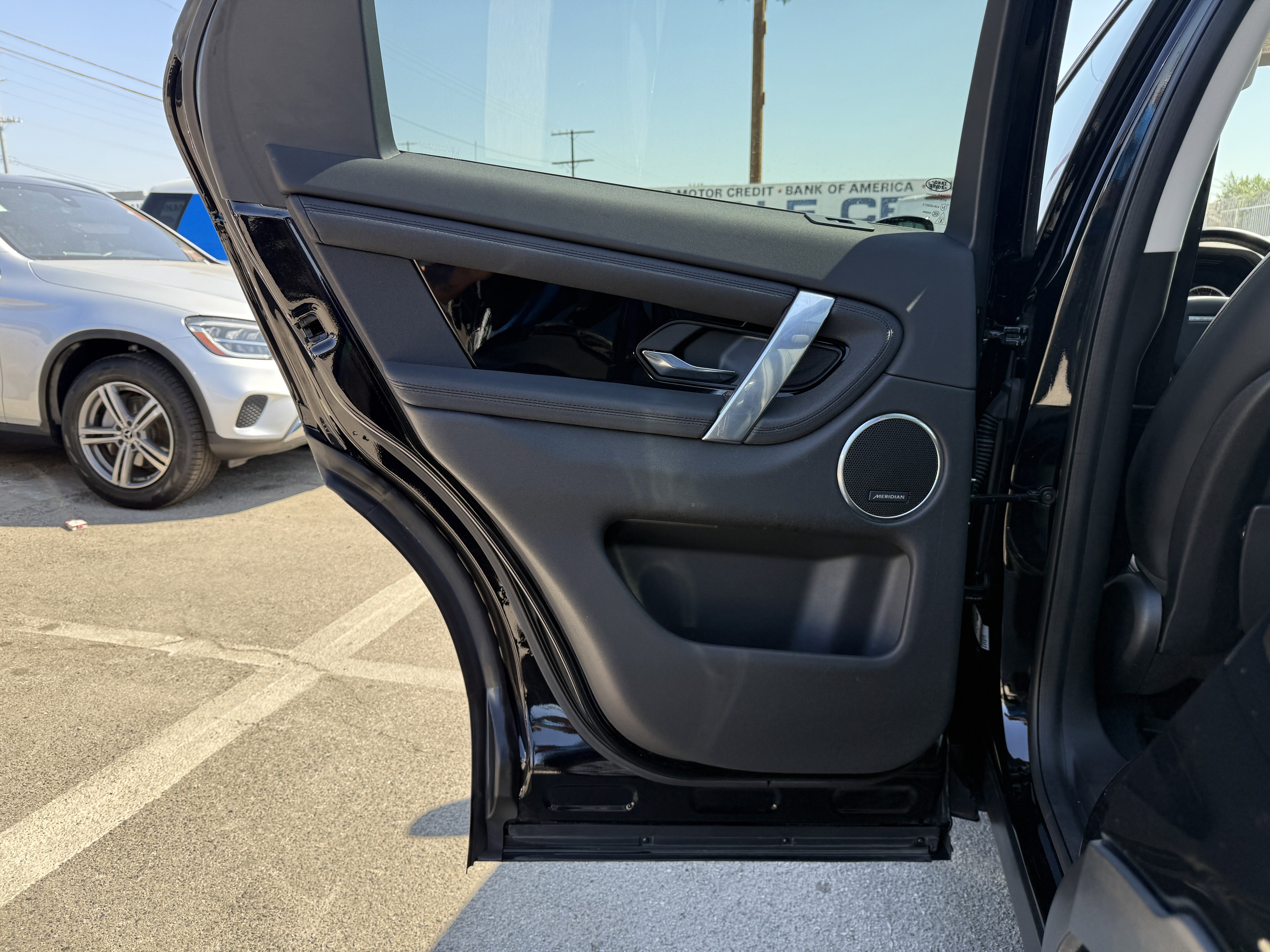 Used 2020 Land Rover Discovery Sport S AWD/4WD image 19