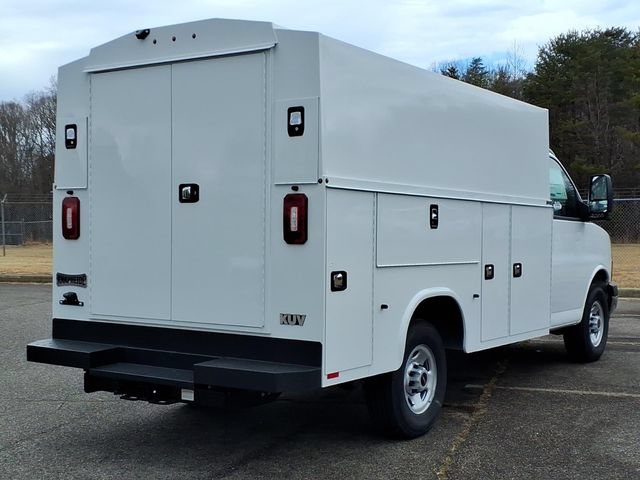 New 2025 GMC Savana 3500 w/ Power Convenience Package RWD image 25