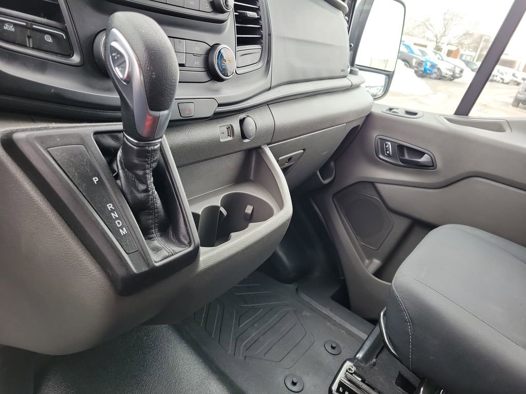 Certified 2024 Ford Transit 250 Low Roof w/ Exterior Upgrade Package image 29