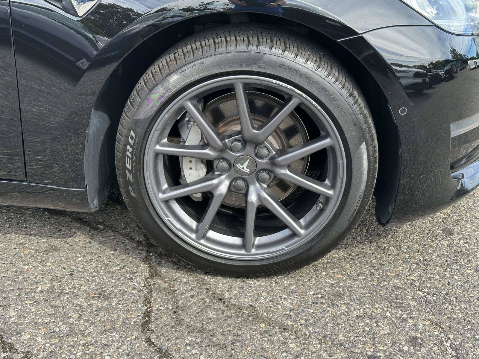 Used 2020 Tesla Model 3 Standard Range RWD image 10
