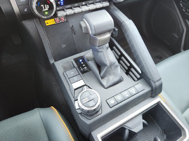 New 2026 Toyota 4Runner Trailhunter AWD/4WD image 21