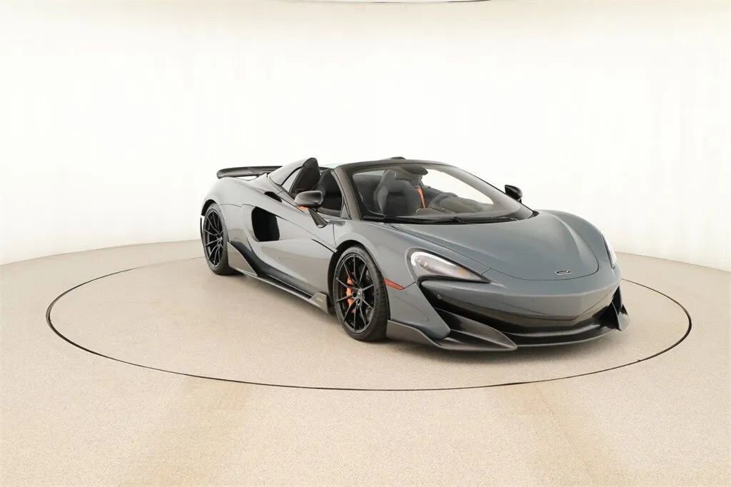 Used 2020 McLaren 600LT Spider RWD image 3