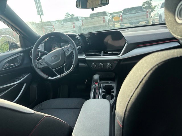 New 2026 Chevrolet Trax RS w/ Driver Confidence Package FWD image 13