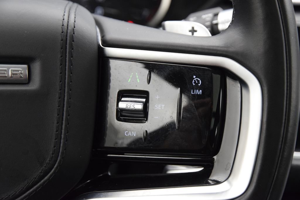 Used 2022 Land Rover Range Rover Velar R-Dynamic S AWD/4WD image 24