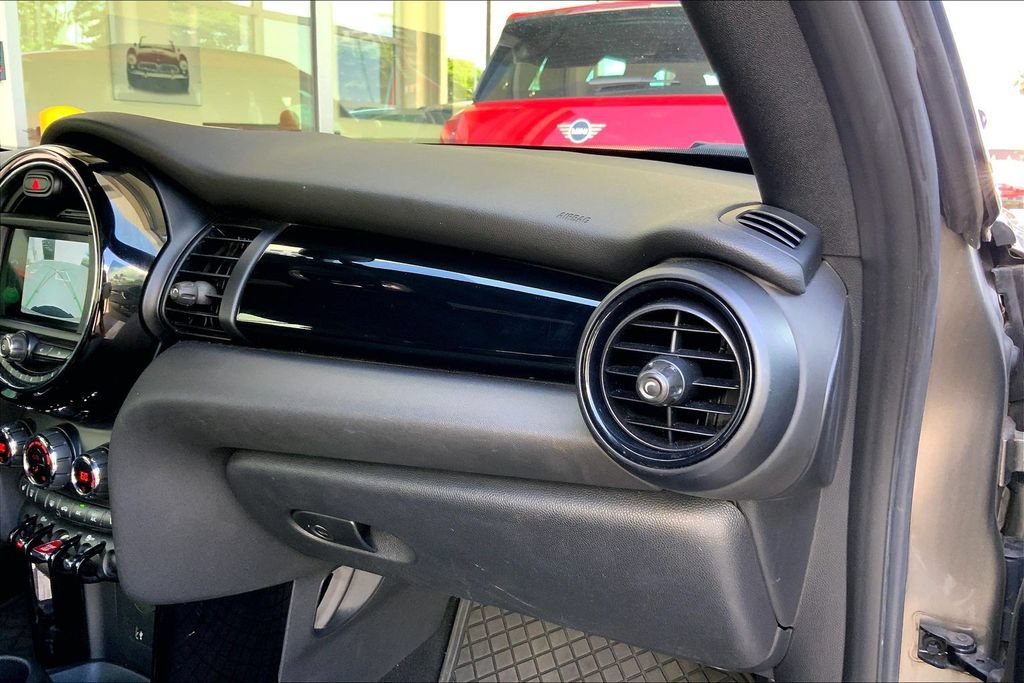 Used 2019 MINI Cooper Convertible FWD image 15