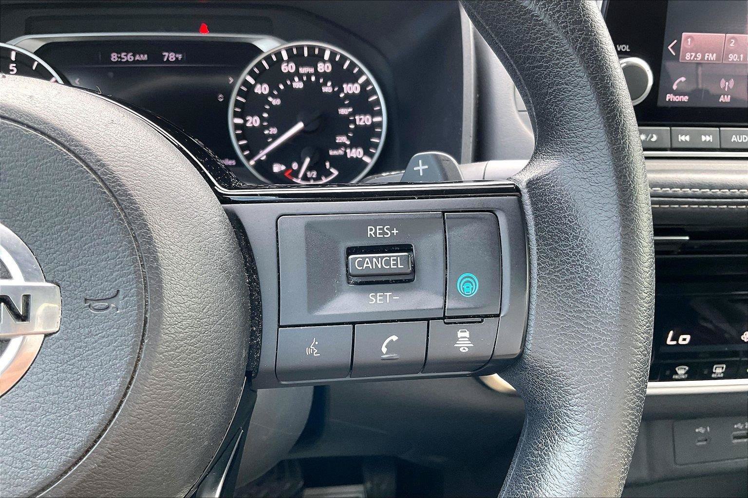 Certified 2021 Nissan Rogue SV FWD image 20