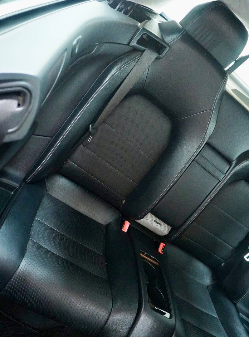 Used 2011 Mercedes-Benz E 550 Cabriolet image 9