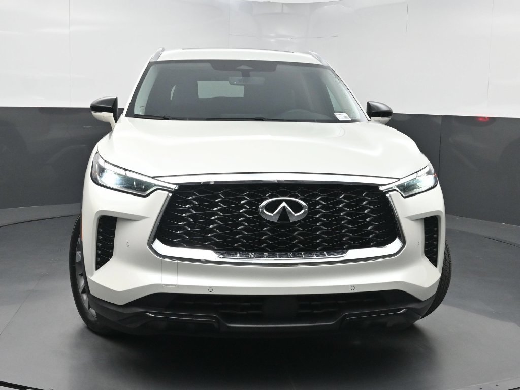 Used 2023 INFINITI QX60 Luxe w/ Performance Audio Package FWD image 44