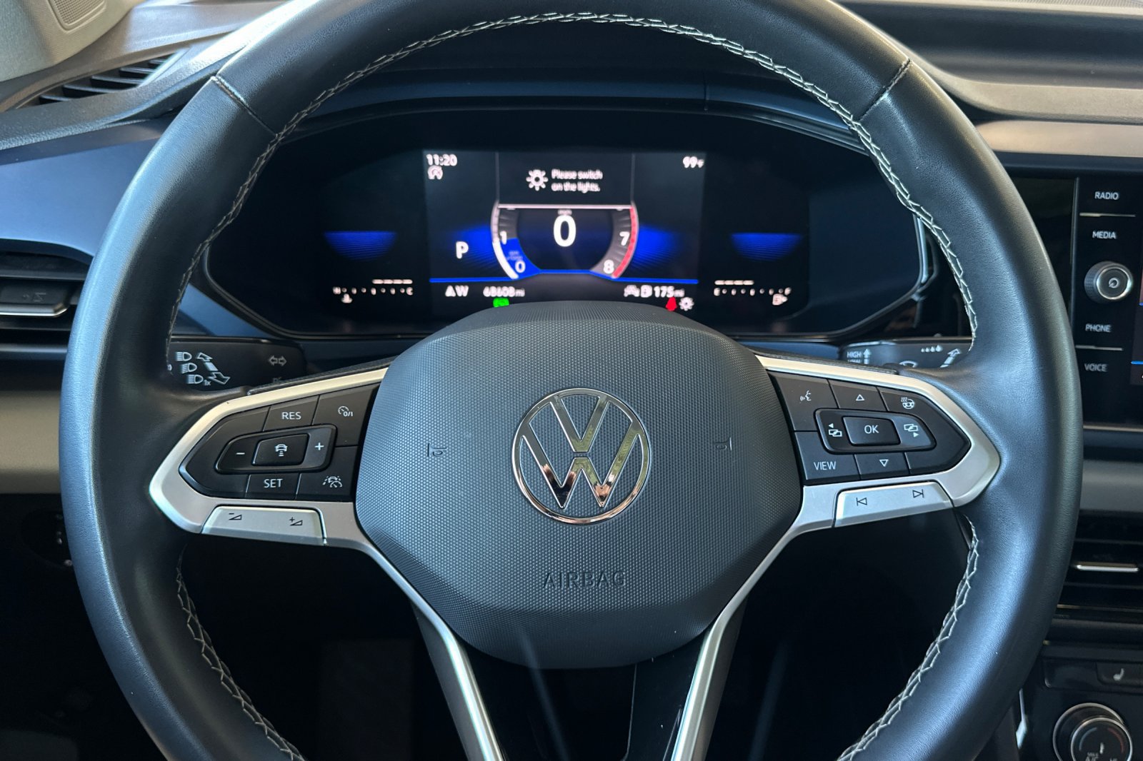Used 2023 Volkswagen Taos SE FWD image 23