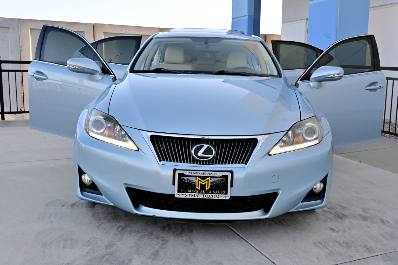 Used 2011 Lexus IS 250 w/ Premium Pkg Value Edition RWD image 38