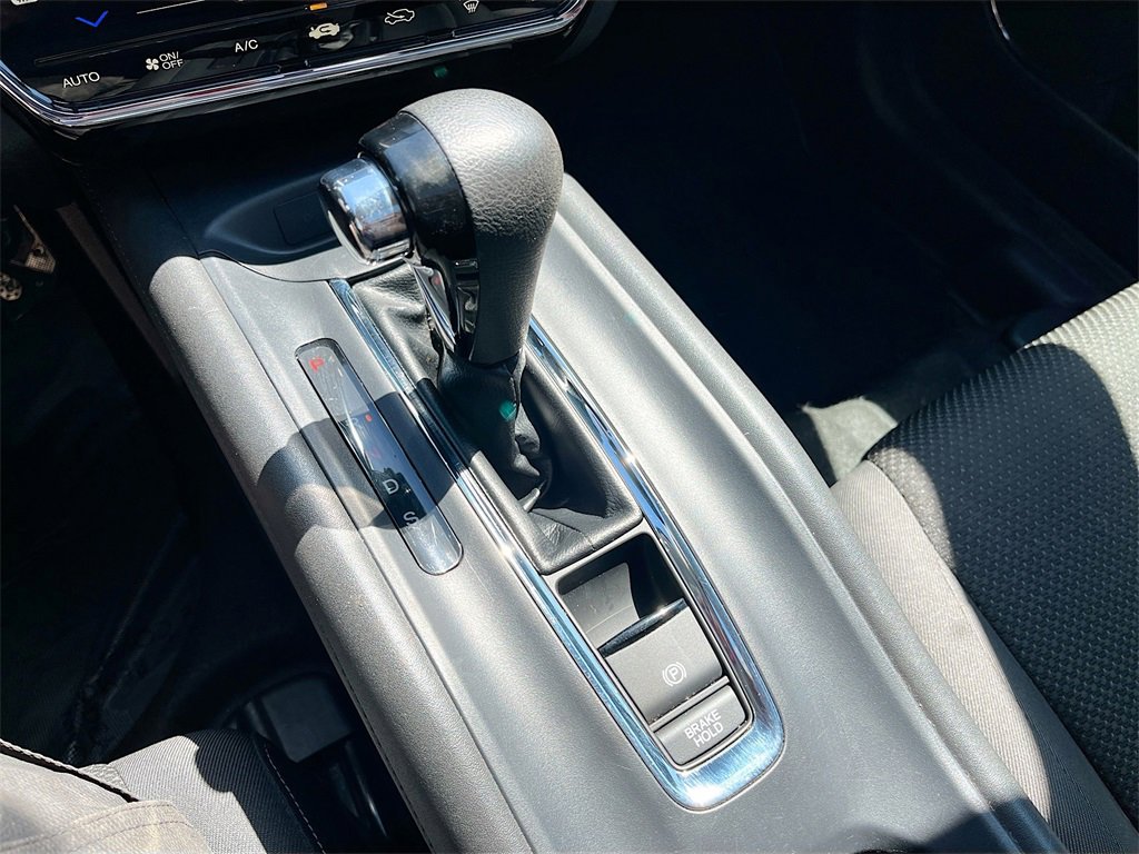 Used 2022 Honda HR-V EX image 16