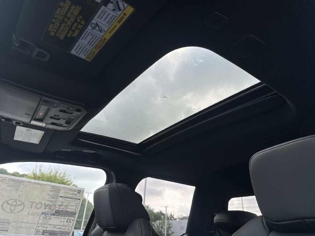 New 2026 Toyota Tacoma Limited AWD/4WD image 30
