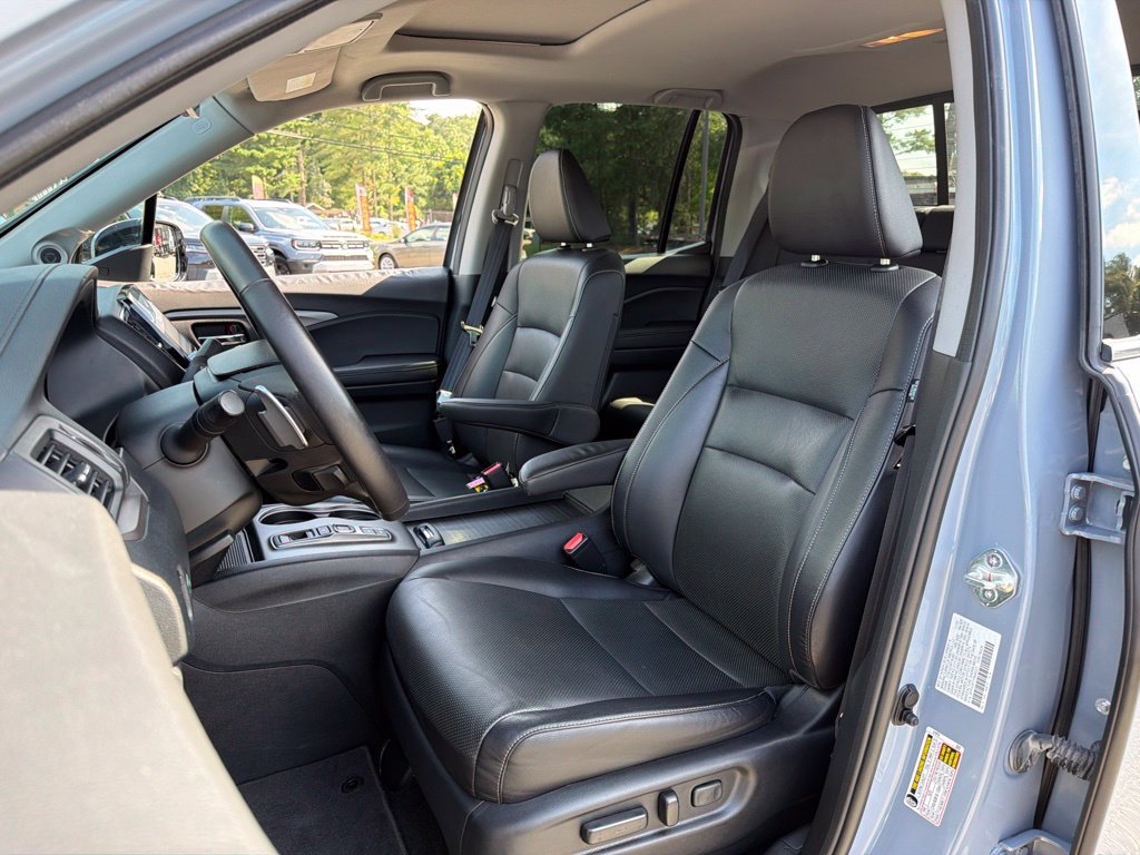 Used 2023 Honda Ridgeline RTL-E image 23