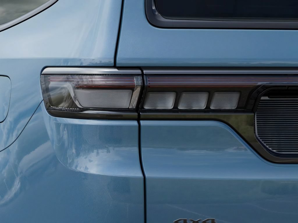New 2026 Jeep Grand Wagoneer Summit AWD/4WD image 11