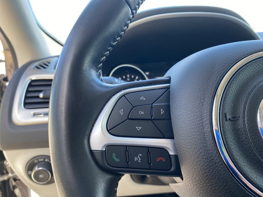 Used 2020 Jeep Compass Latitude w/ Popular Equipment Group image 9