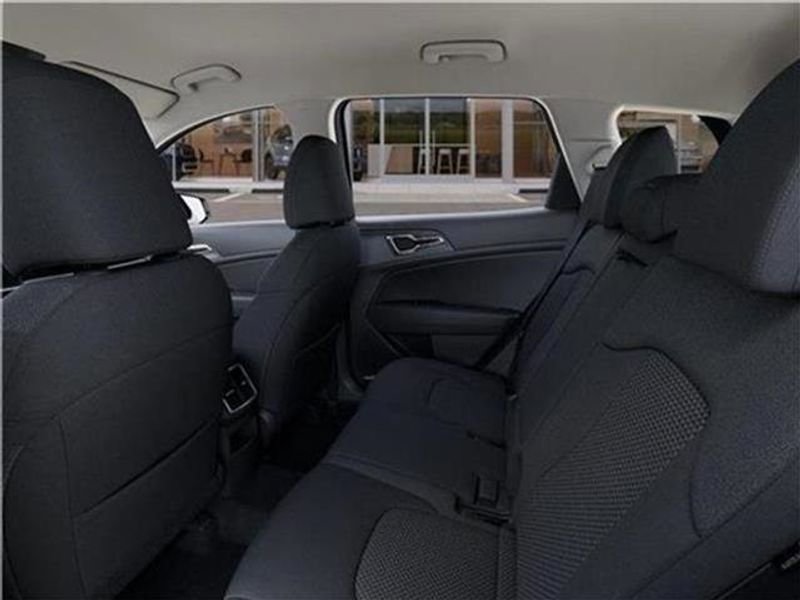 New 2026 Kia Sportage LX image 45