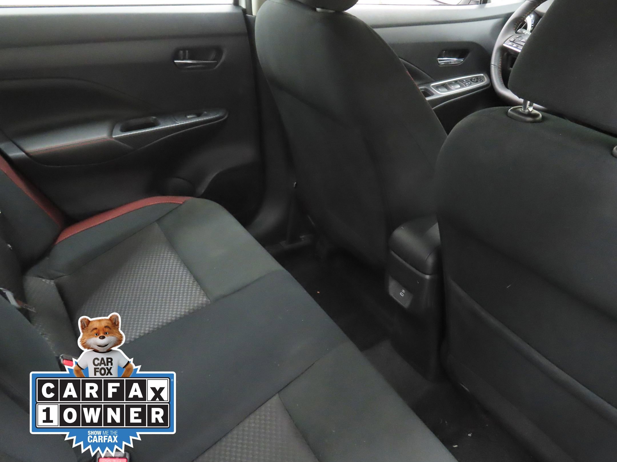 Used 2025 Nissan Versa SR w/ Trunk Package FWD image 22