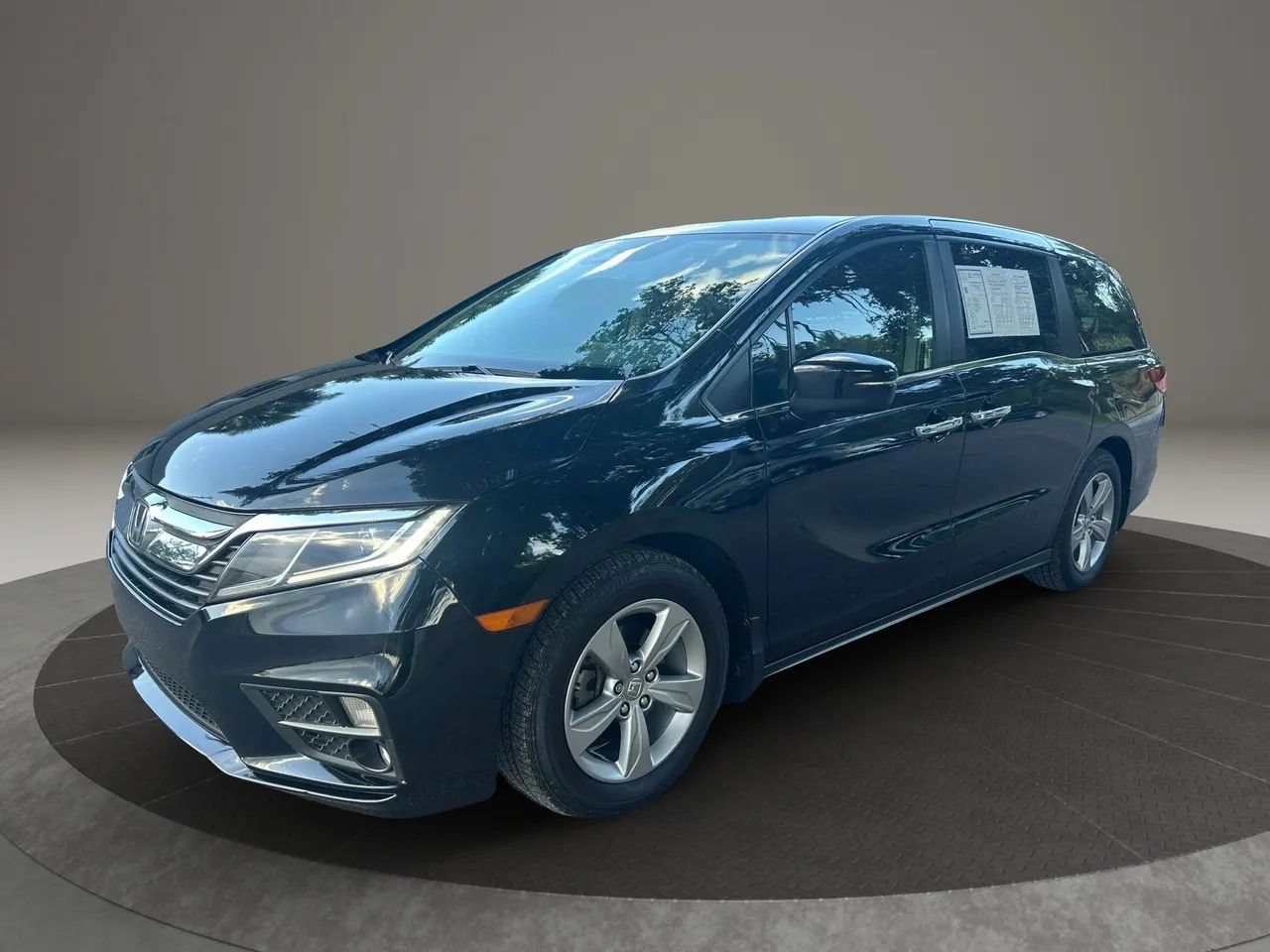 Used 2020 Honda Odyssey EX-L image 2