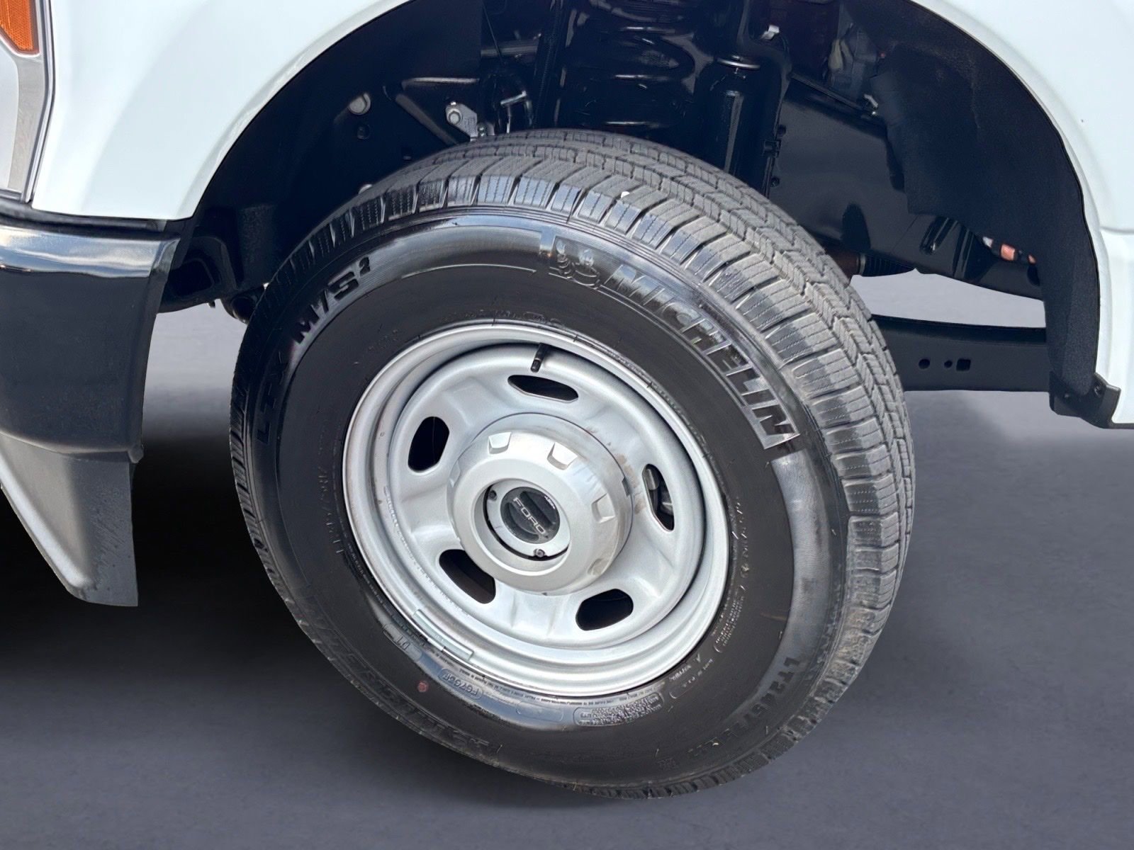 Used 2025 Ford F250 XL AWD/4WD image 14