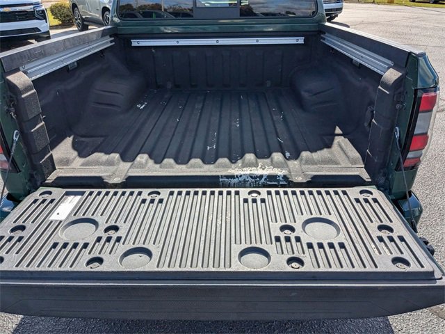 Used 2022 Nissan Frontier SV image 32