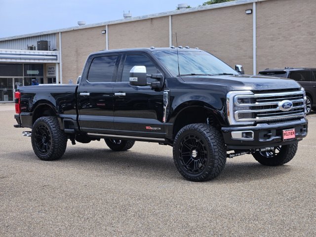 New 2026 Ford F250 Platinum w/ Platinum Plus Package