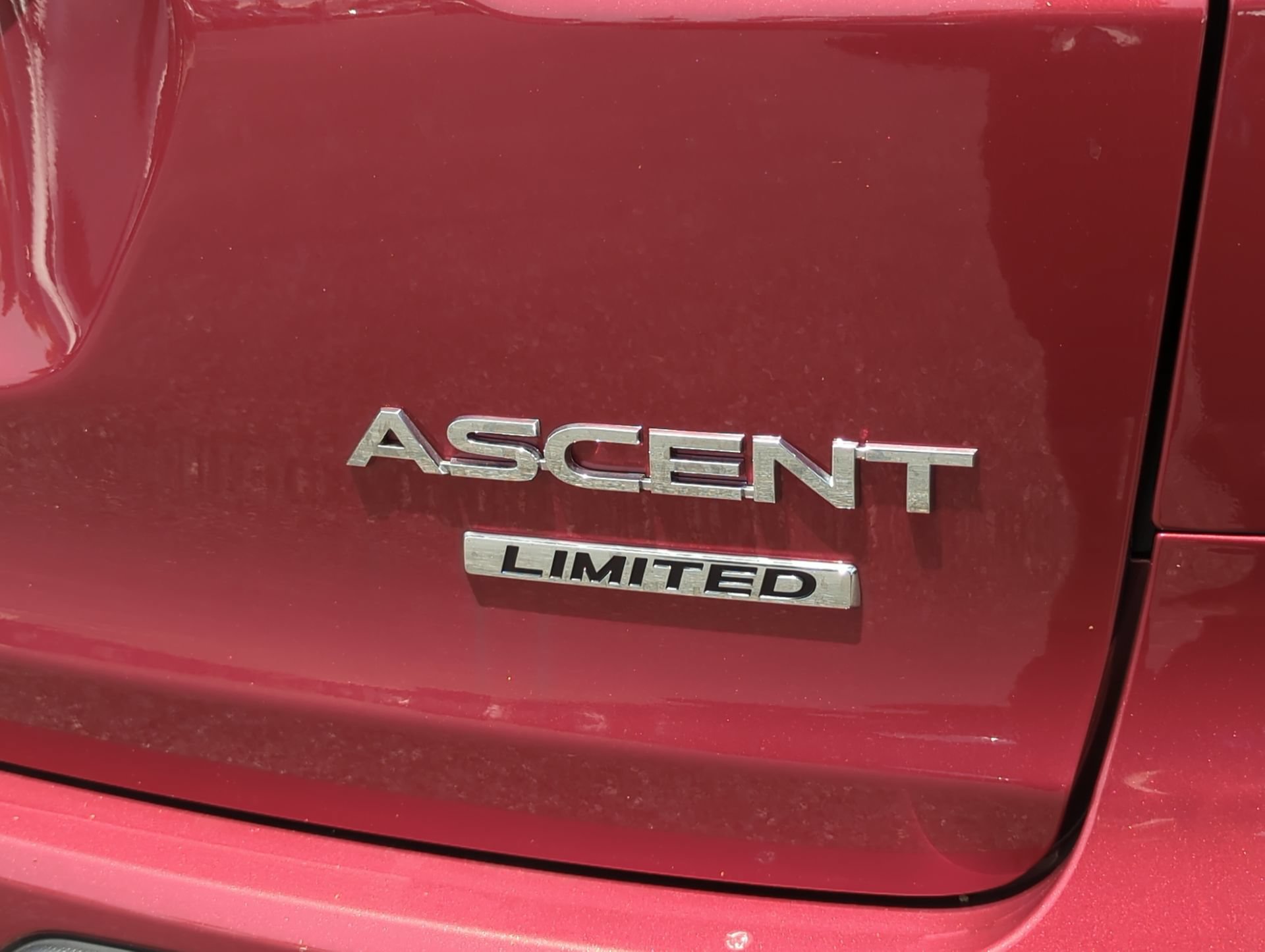 Used 2025 Subaru Ascent Limited w/ Popular Package #2 AWD/4WD image 14