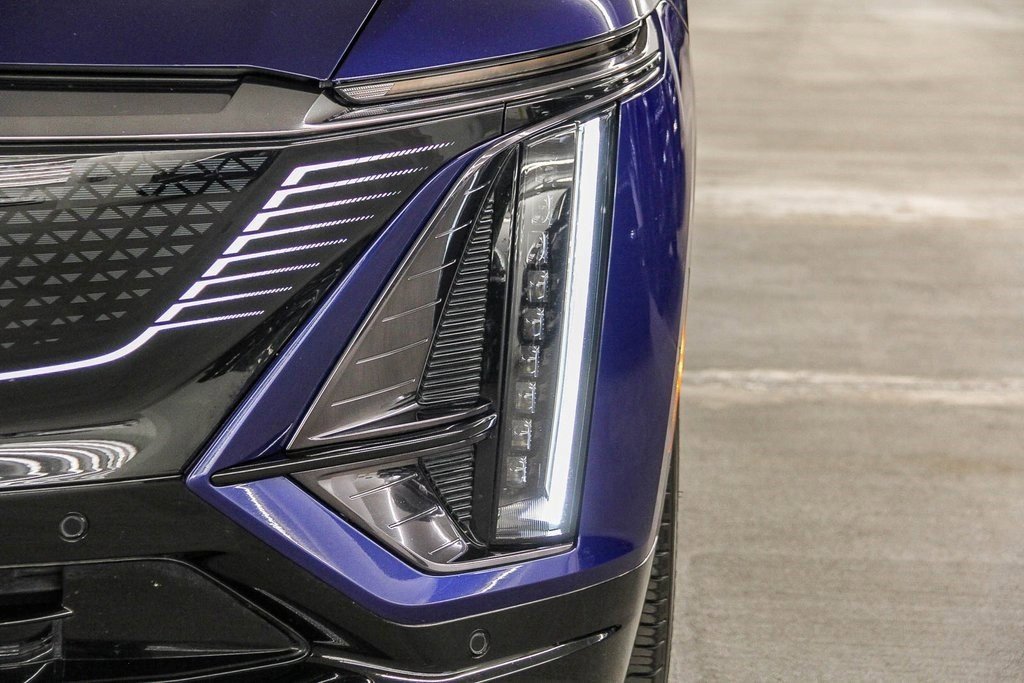 Certified 2024 Cadillac Lyriq Sport image 10