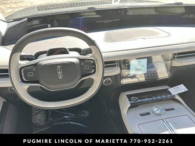 New 2025 Lincoln Navigator Reserve image 32