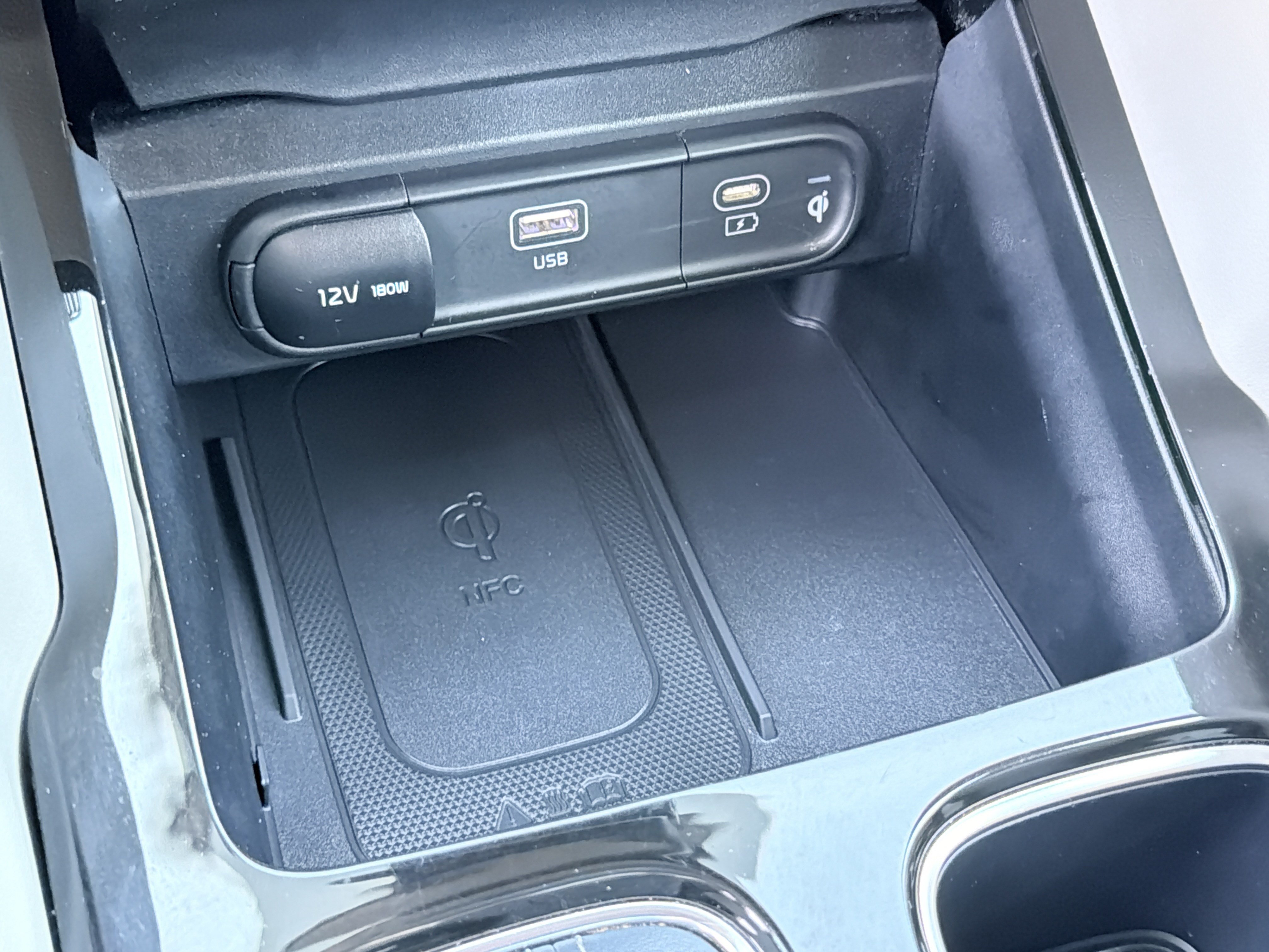 Used 2024 Kia Telluride SX FWD image 27