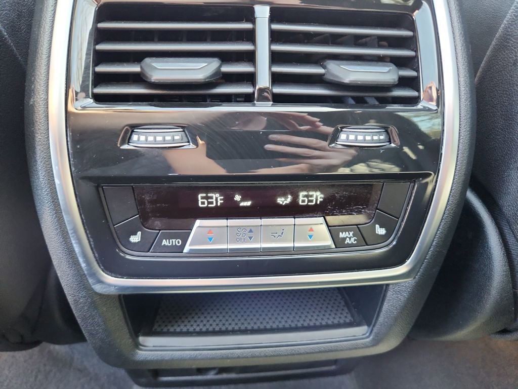 Used 2024 BMW X5 M60i image 27
